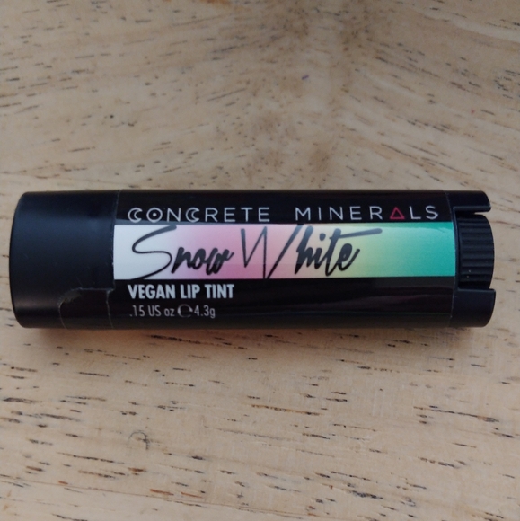 Vegan Lip Tints - - Picture 5 of 9